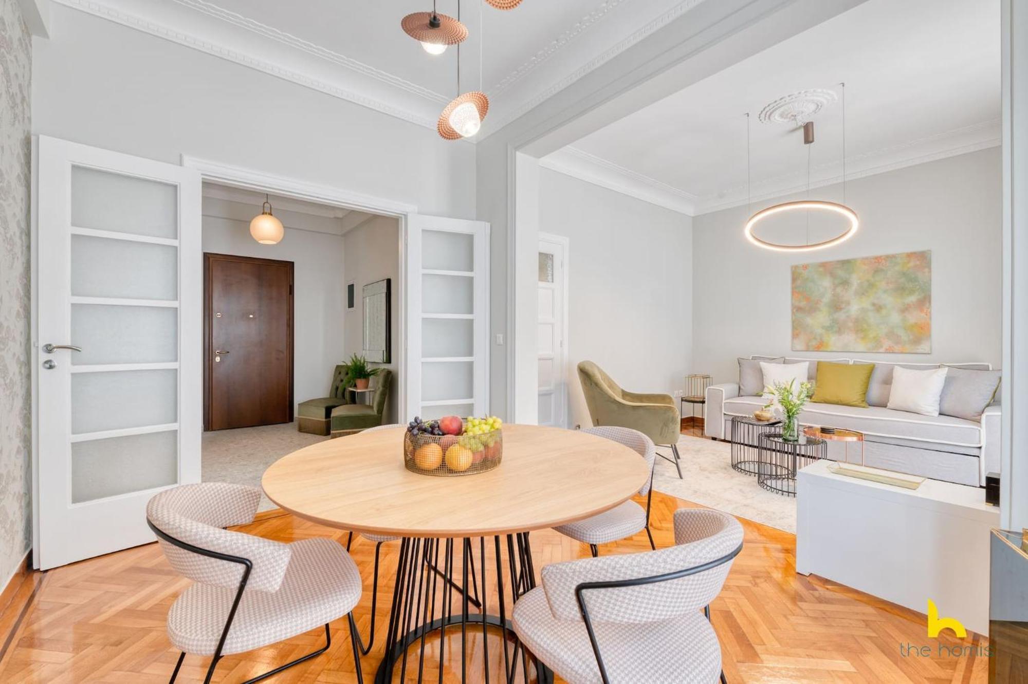 Contemporary 2-bdr Near Kalimarmaro & Alsos Park! Apartment *