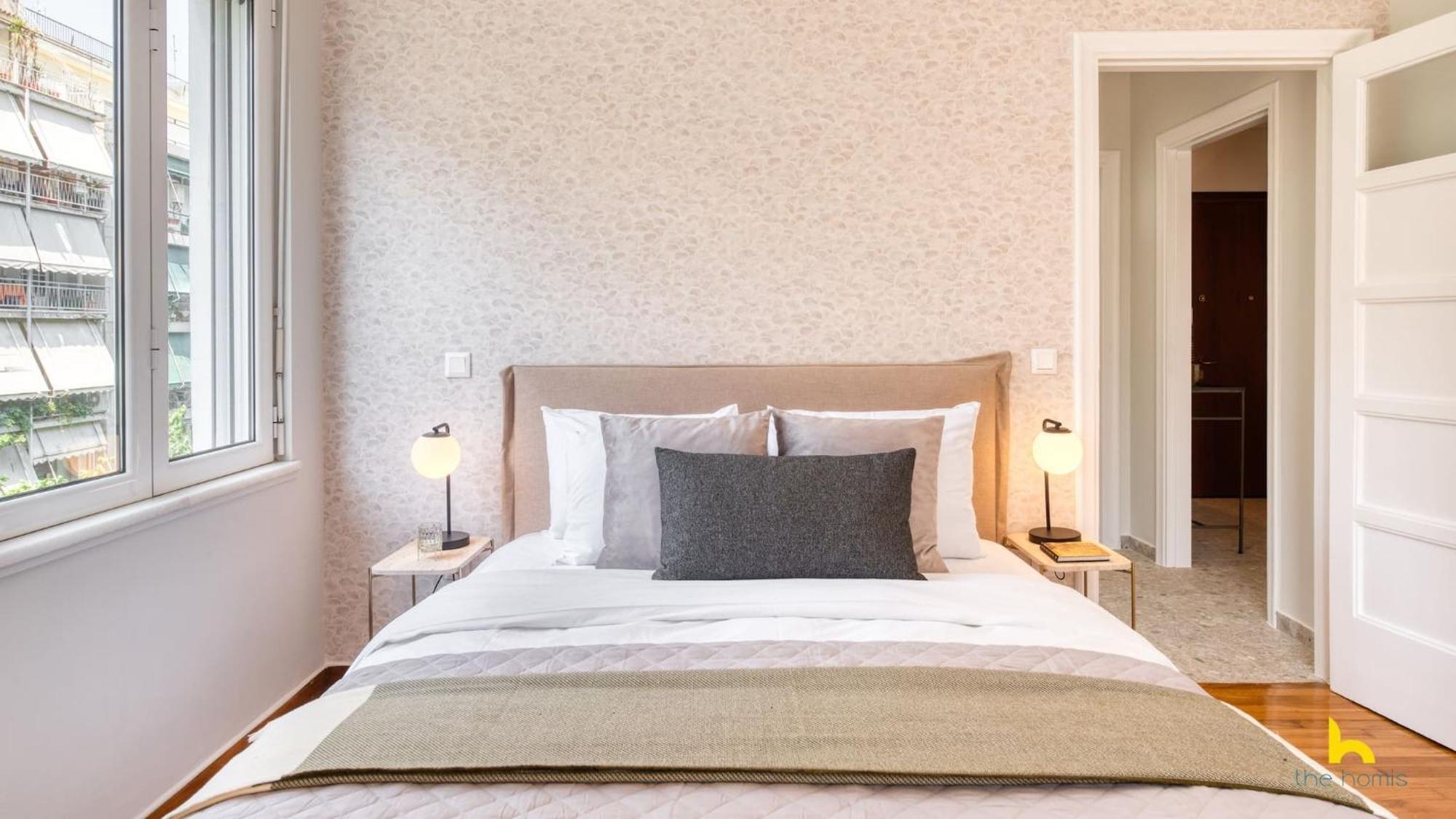 Contemporary 2-bdr Near Kalimarmaro & Alsos Park! Apartment Athens